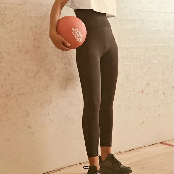 FP Movement good karma leggings - Picture 1 of 4